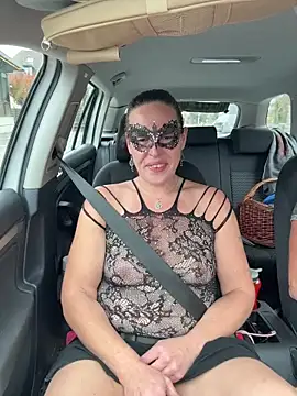 Nadja Noir online show from 11/08/25, 11:21