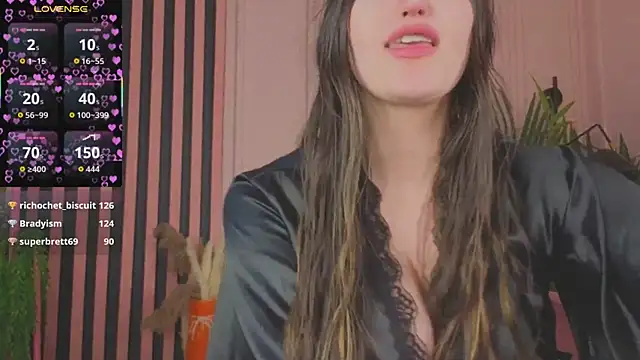 kamila blush online show from 11/08/25, 09:31