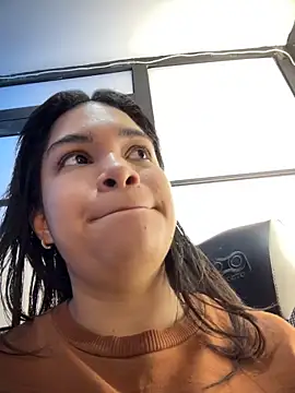 SamaraAnders  online show from 03/20/26, 05:12