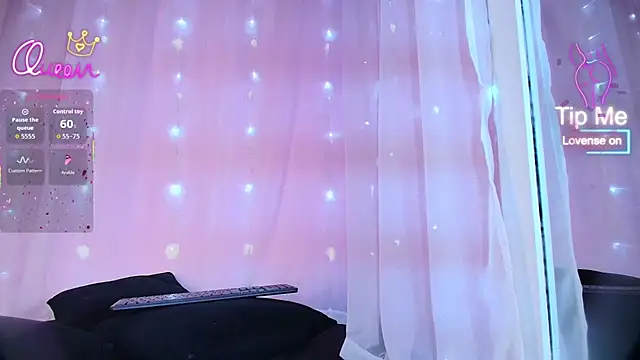 SunnyGilmoree online show from 07/05/26, 07:54