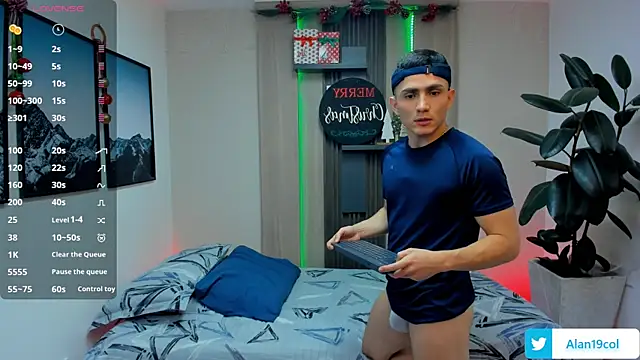 Snapshot of alan_nd_kevin chatting on 12/13/25, 07:53 alan nd kevin online show from 12/13/25, 07:53