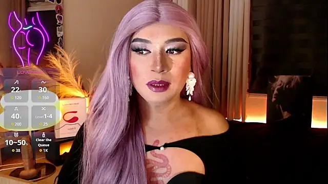 Snapshot of mslilly_croft chatting on 05/10/26, 05:29 mslilly croft online show from 05/10/26, 05:29