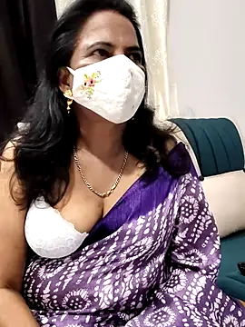 mallu-lover online show from 01/18/26, 01:37