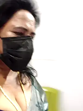 mallu-lover online show from 02/26/26, 03:00