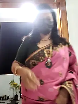 mallu-lover online show from 03/03/26, 02:56