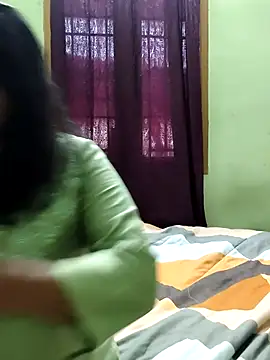 mallu-lover online show from 04/17/26, 05:32