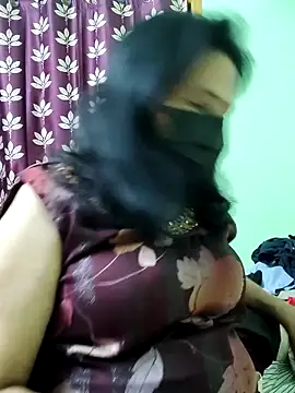 mallu-lover online show from 04/17/26, 05:49