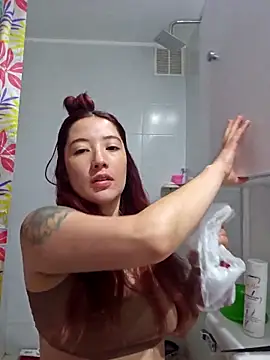 lunnaa  online show from 01/14/26, 10:03