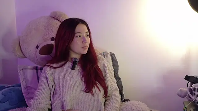 lunnaa  online show from 02/08/26, 02:26