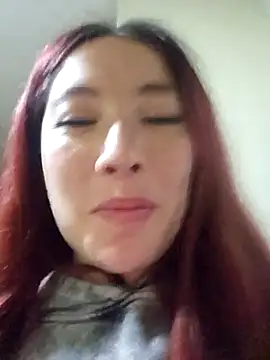 lunnaa  online show from 03/04/26, 11:00