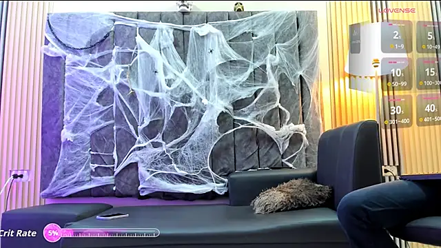 Snapshot of rubby_lux chatting on 10/17/25, 12:30 rubby lux online show from 10/17/25, 12:30