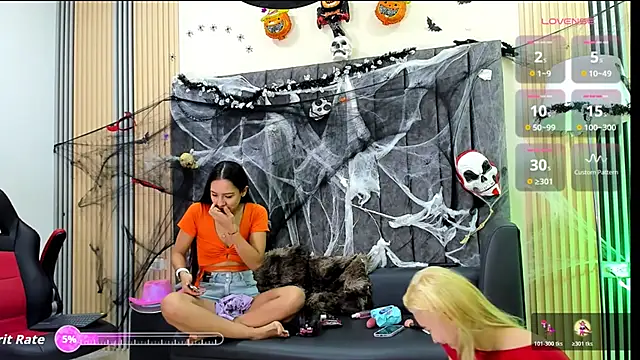 Snapshot of rubby_lux chatting on 10/22/25, 12:27 rubby lux online show from 10/22/25, 12:27