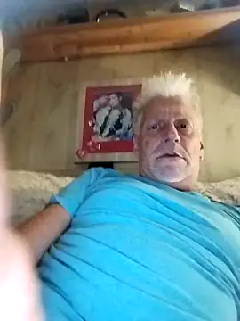 fischnet online show from 10/21/25, 01:06