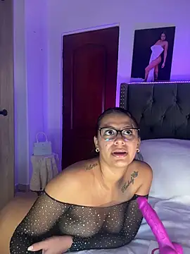 ema zoe online show from 04/20/26, 12:02