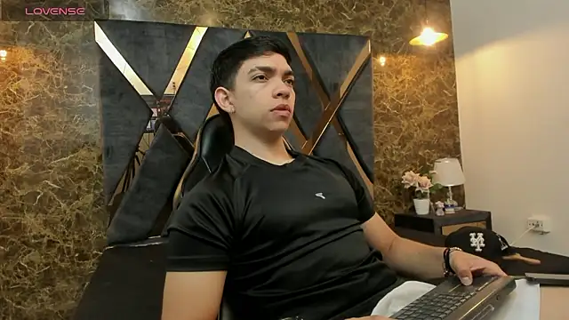 Eryonbradley online show from 02/24/26, 11:30