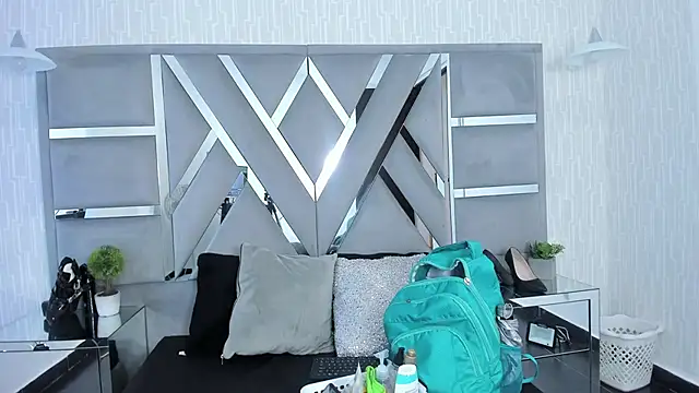 MonzerratBoyer online show from 03/09/26, 06:45