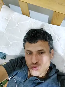 luislimafuego online show from 12/22/25, 03:36