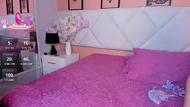 veronica hill  online show from 11/19/25, 03:17