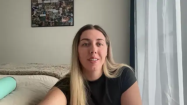 louiseberkeley online show from 02/19/26, 06:09