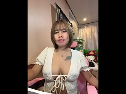 Kath C online show from 12/16/25, 09:36