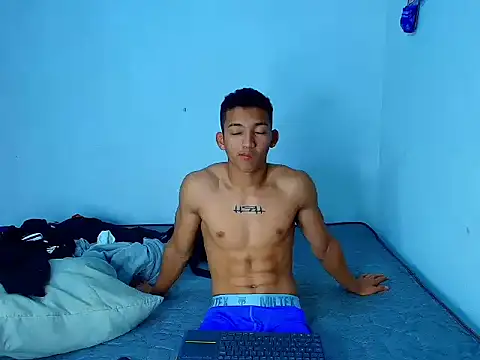 Snapshot of JuanchiT66 chatting on 11/13/25, 06:01 JuanchiT66 online show from 11/13/25, 06:01