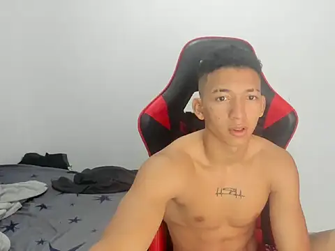 Snapshot of JuanchiT66 chatting on 01/11/26, 04:50 JuanchiT66 online show from 01/11/26, 04:50