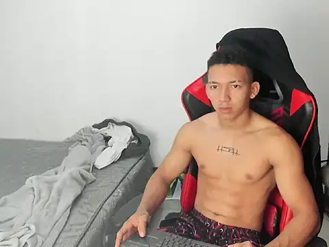 Snapshot of JuanchiT66 chatting on 02/05/26, 04:28 JuanchiT66 online show from 02/05/26, 04:28