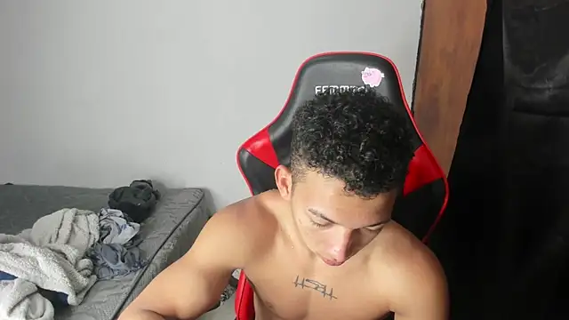 Snapshot of JuanchiT66 chatting on 03/02/26, 03:52 JuanchiT66 online show from 03/02/26, 03:52