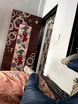 Snapshot of NoddingScorpion chatting on 10/16/25, 10:27 NoddingScorpion online show from 10/16/25, 10:27