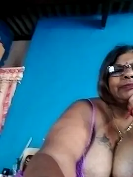 mileesha online show from 10/30/25, 07:43