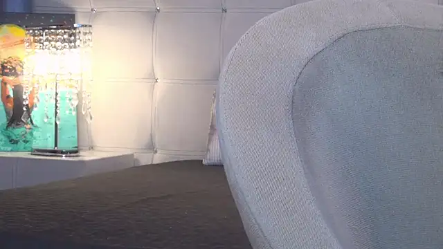 LadyValeriaXO online show from 04/23/26, 11:09