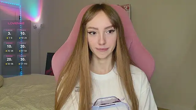 Lunainnk online show from 09/15/25, 01:16