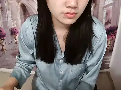 Linda-24 online show from 02/12/26, 12:27