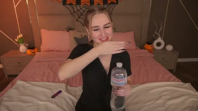 GabriellaJass online show from 11/03/25, 09:32