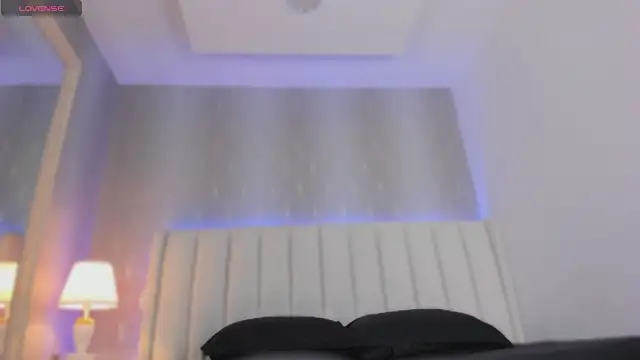 Mia-Medina online show from 03/27/26, 07:57