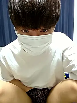 sora05- online show from 04/22/26, 05:03