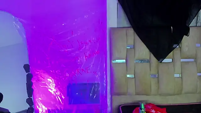 JulianaCarter online show from 10/17/25, 07:38