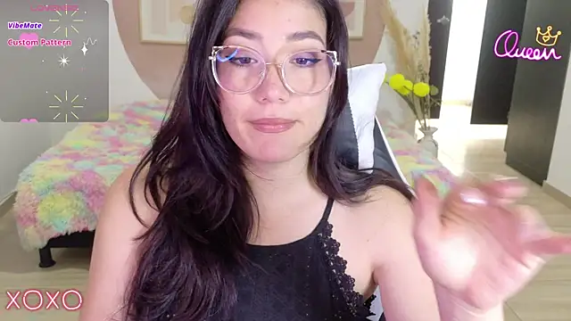 Snapshot of Eliih_01 chatting on 07/23/26, 02:04 Eliih 01 online show from 07/23/26, 02:04