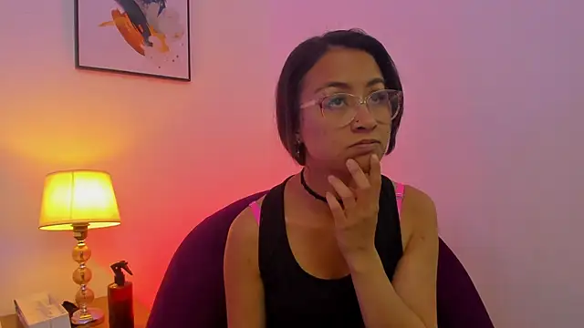 bravepetunia online show from 11/18/25, 12:53