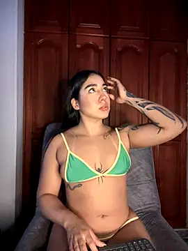 KaditaNavarro online show from 09/13/25, 09:58