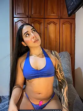 KaditaNavarro online show from 04/11/26, 06:56