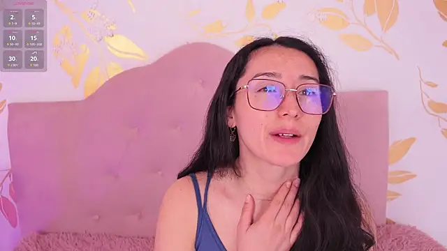 Ginevra esposito online show from 01/13/26, 12:43