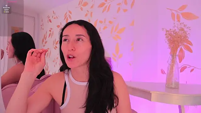 Ginevra esposito online show from 03/26/26, 12:33