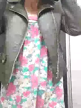 Emily de Carla online show from 05/11/26, 03:29