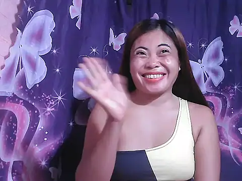Snapshot of Hot_Samantha4u chatting on 06/26/26, 08:35 Hot Samantha4u online show from 06/26/26, 08:35