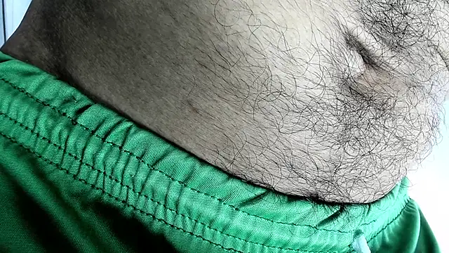 latinhotmuscle online show from 11/25/25, 05:18