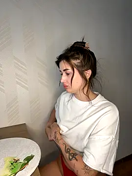 Snapshot of vexlana chatting on 10/15/25, 01:00 vexlana online show from 10/15/25, 01:00