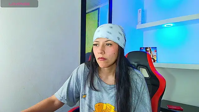 Snapshot of Raven_Rouge_ chatting on 09/12/25, 06:13 Raven Rouge  online show from 09/12/25, 06:13