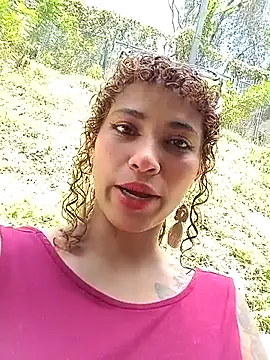 Vikyvoyeur online show from 10/02/25, 04:58