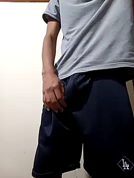 gthicklatino online show from 04/23/26, 12:45